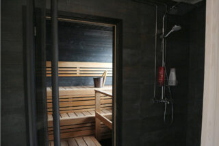 Urkin sauna ja suihku