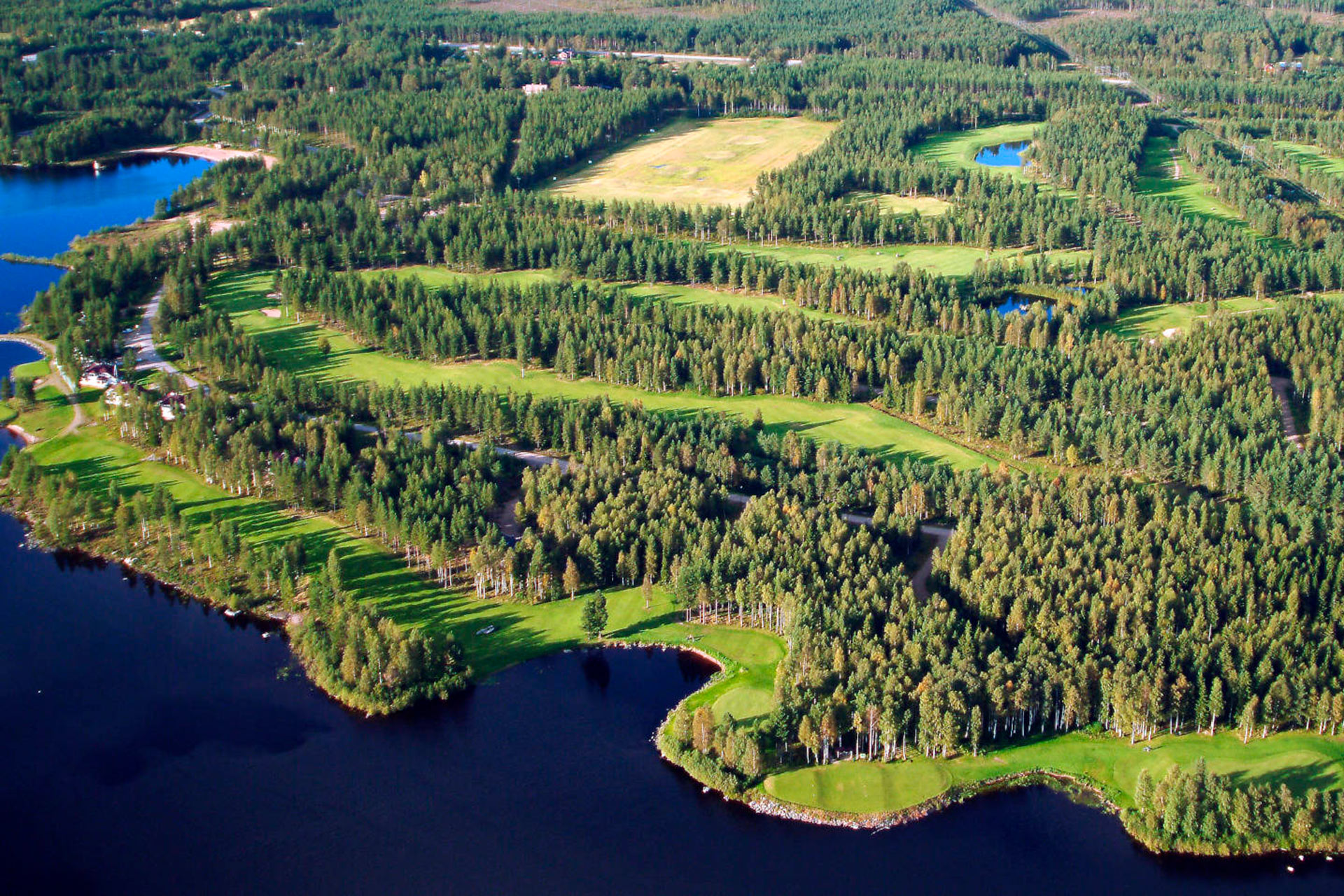 Paltamo Golf - Arctic Lakeland